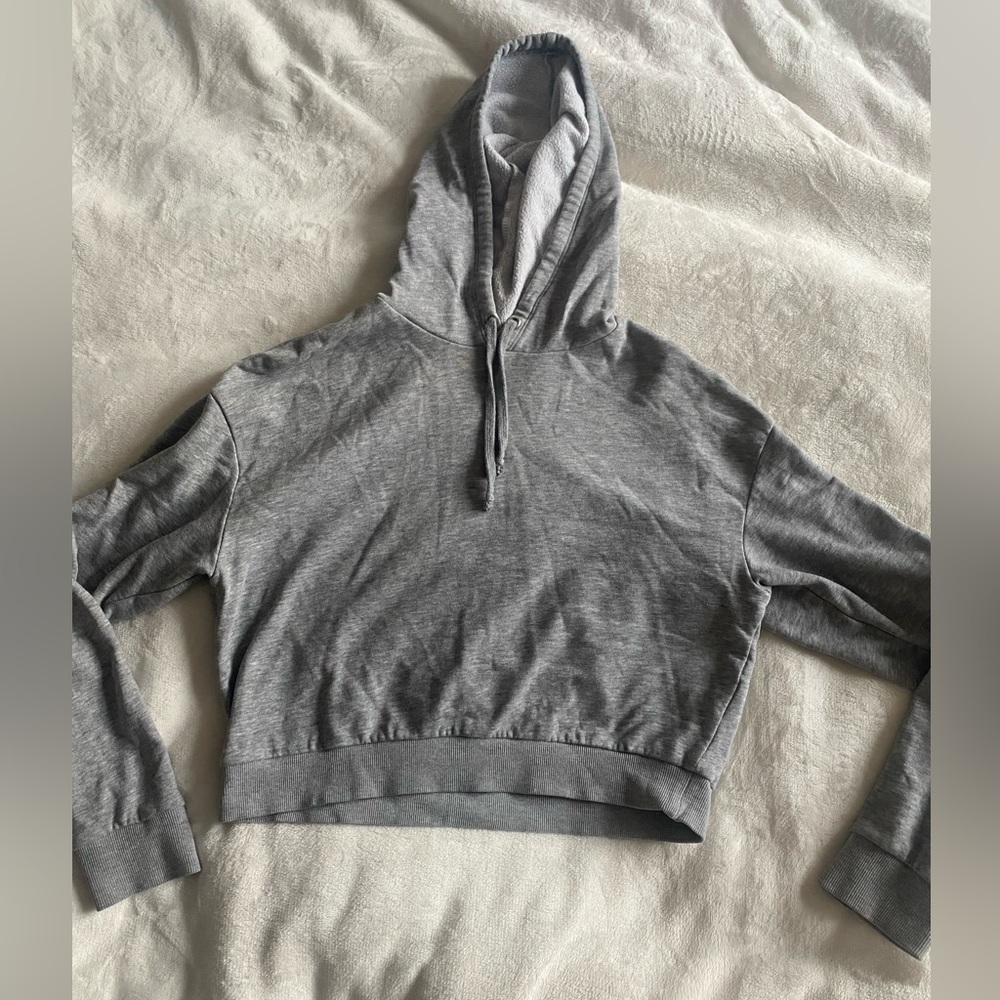 Cropped Hoodie H&M (open to offers!)